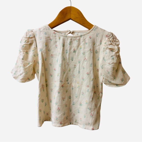 SweetHoney Smocked Puff Sleeve Floral Top - Picture 1 of 6